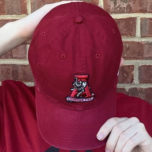 AL 47 BRAND VAULT CRIMSON CLEAN UP CAP