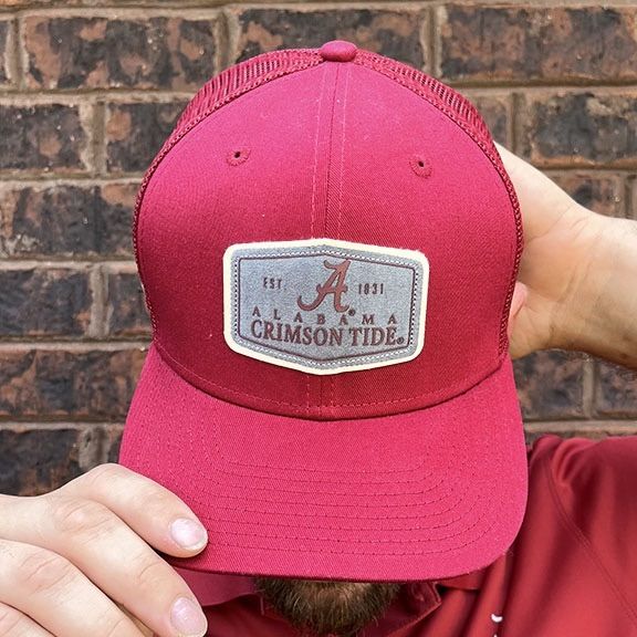 AL NEW ERA LABELED 9SEVENTY TRUCKER CAP