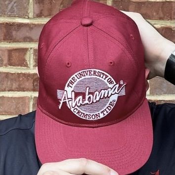 AL THE GAME RETRO CIRCLE CRIMSON CAP