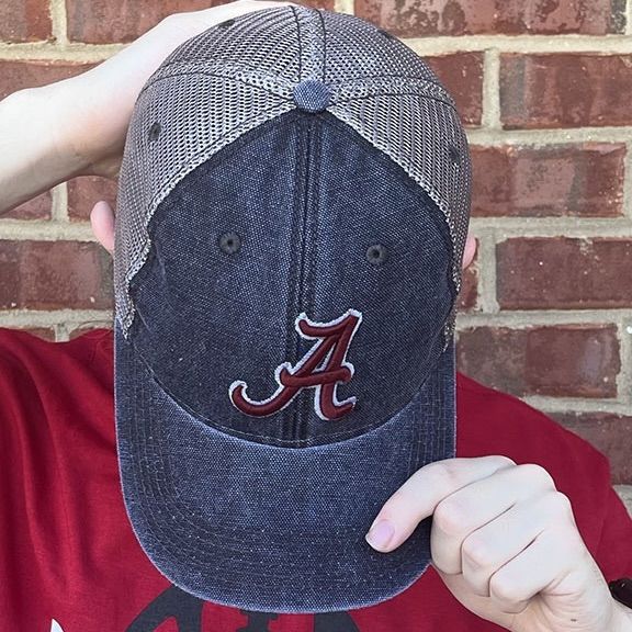 AL LEGACY SCRIPT A BLACK DASHBOARD TRUCKER CAP