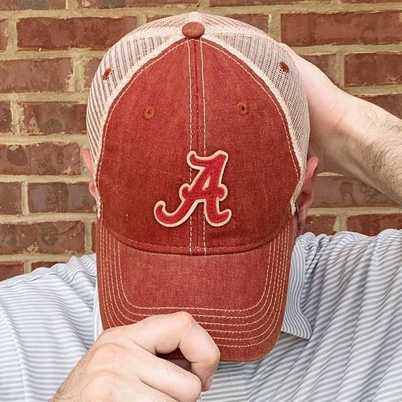 AL LEGACY CRIMSON OLD FAVORITE TRUCKER CAP