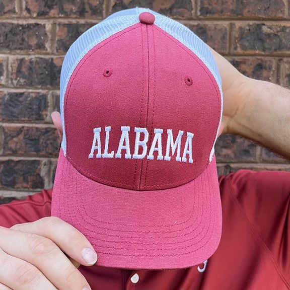 AL LEGACY CRIMSON MID-PRO SNAPBACK TRUCKER CAP