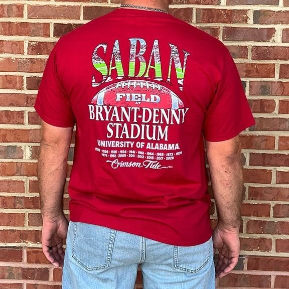 AL SABAN FIELD CRIMSON TEE